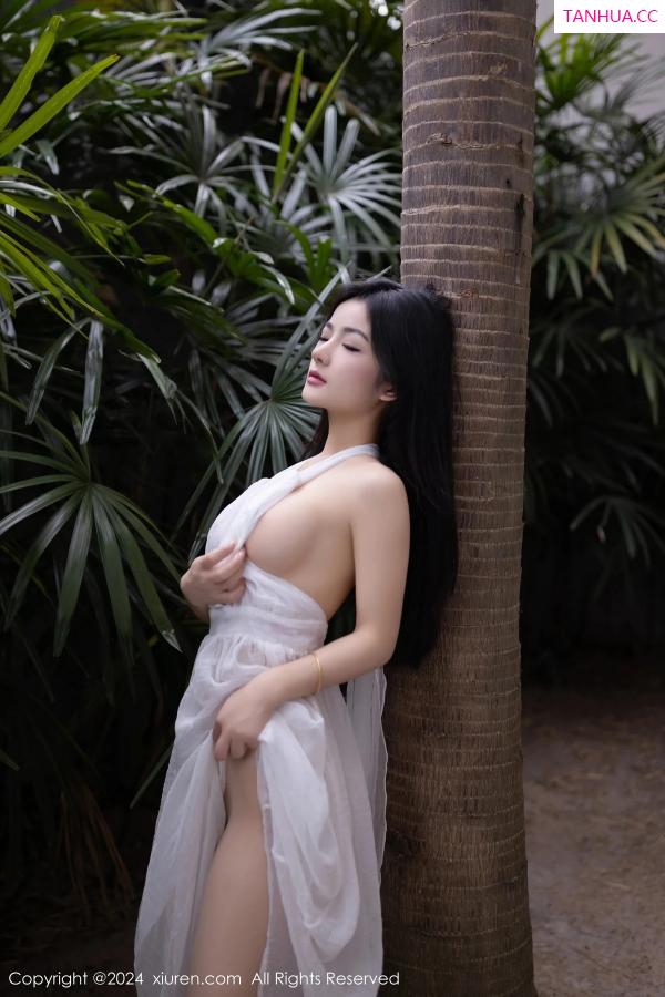   [XiuRen]高清写真图 2024.02.20 No.8117 谭小灵 泰国旅拍第6张图片